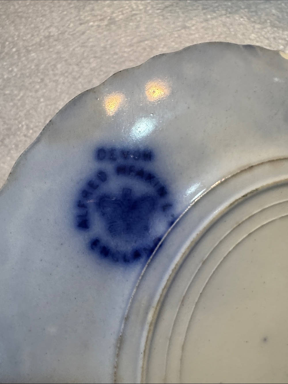 Antique Alfred Meakin “Devon” Pattern Flow Blue
6 3/4” Bread & Butter Plate - Picture 4 of 10